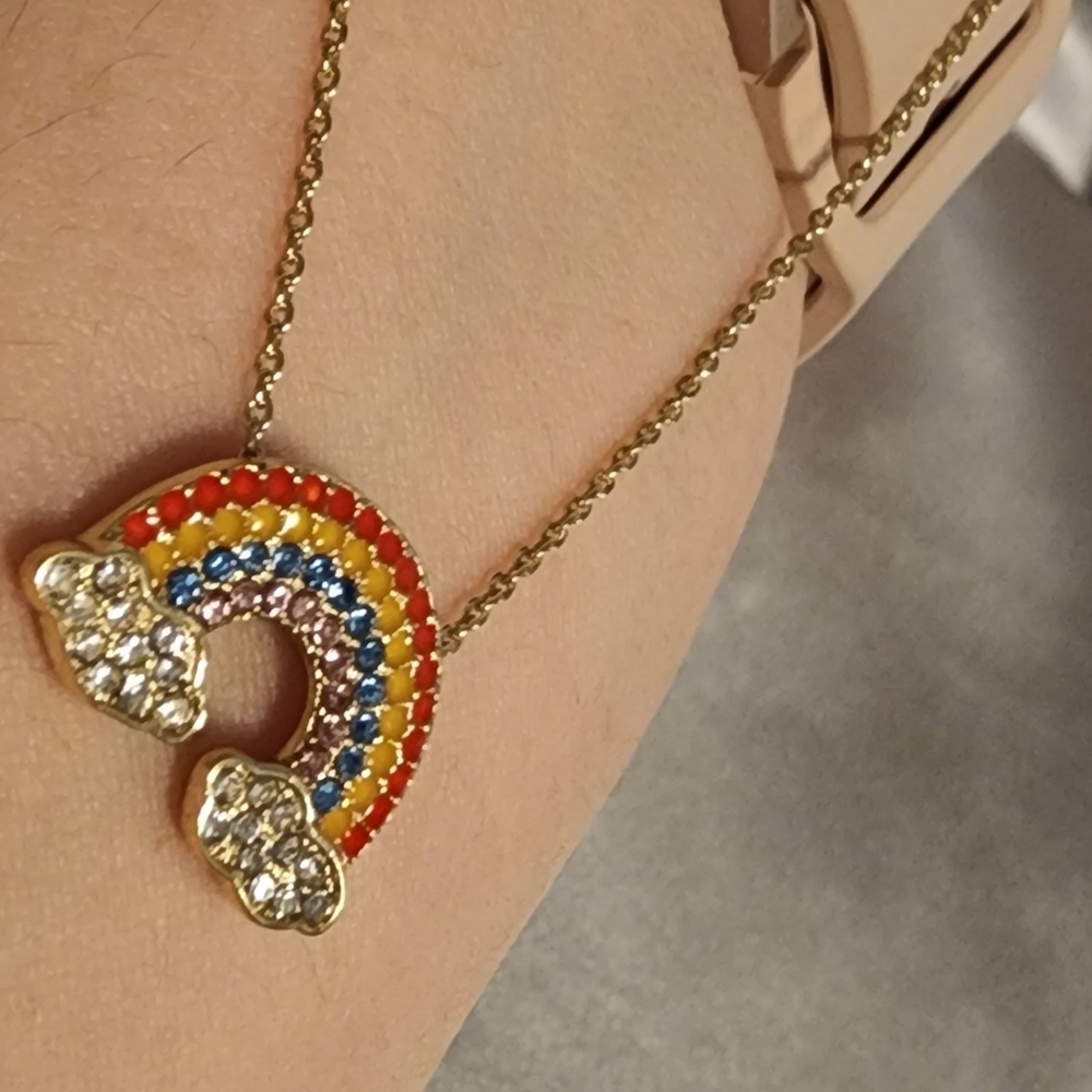 Tory Burch authentic! Rainbow 🌈 necklace - Picture 5 of 8